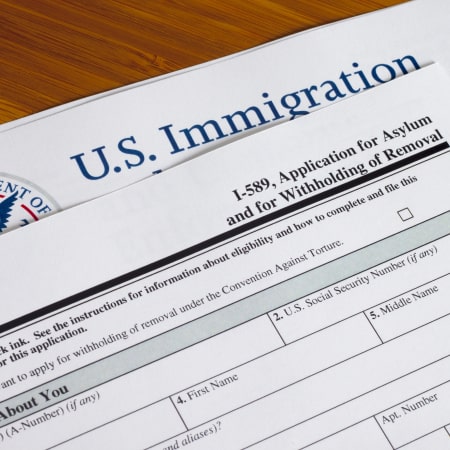 Abogados de Solicitudes de Asilo (I-589) cerca de Dallas, Texas